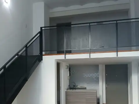 Bolívar 1600 2°- Edificio La Editorial. Hermoso loft de 2 ambientes con balcón