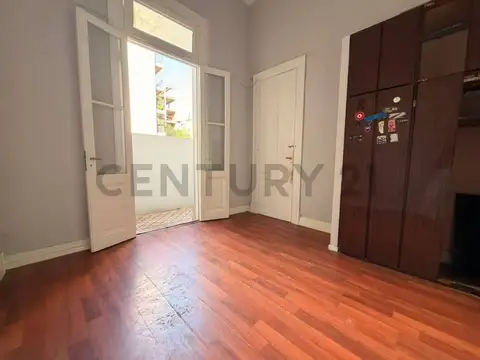 VENTA PH 3 AMBIENTES CON DEPENDENCIA  EN BALVANERA