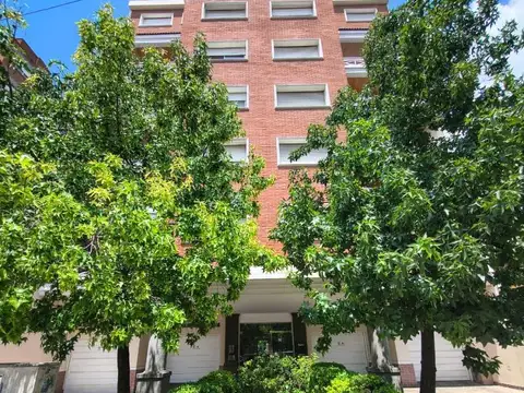 Montes De Oca 2300, Piso 1