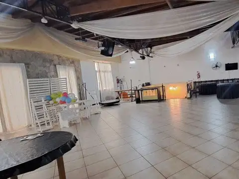 VENTA LOCAL COMERCIAL - SALON DE FIESTAS