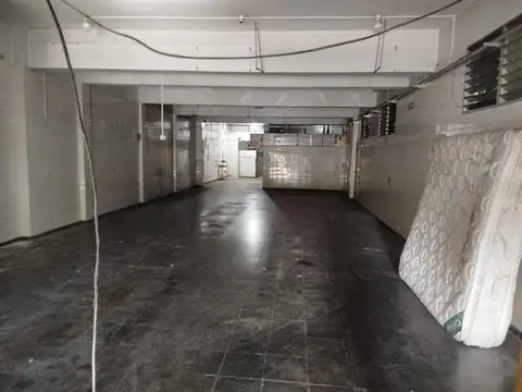 Local en Alquiler en Saavedra, $ 3.700.000