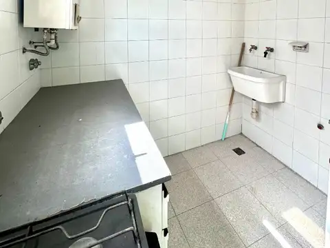 Departamento en Alquiler en Lomas de Zamora, $ 700.000