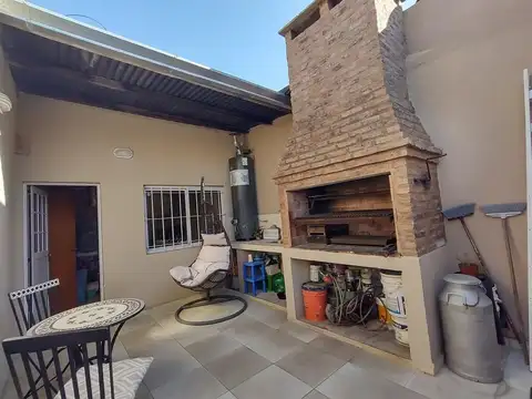 Casa en Venta en Banfield, USD 130.000
