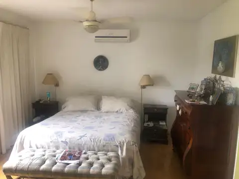 Casa en Alquiler Temporal con 2 cocheras