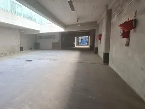 Oficina en Venta en Florida, USD 1.800.000