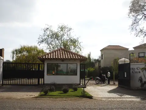 OPORTUNIDAD DE GRAN TERRENO EN LICEO ETAPA IV