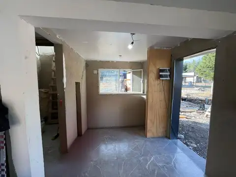 Depto Tipo Casa 4 ambientes con 2 baños