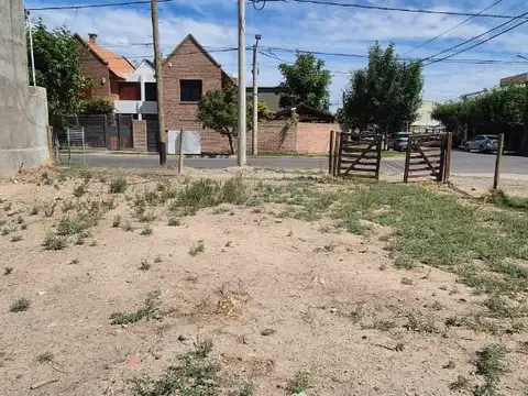 Venta Lote Esquina 230m2