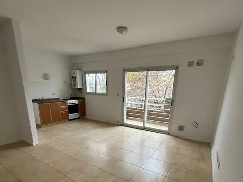 Departamento en Alquiler en Munro, $ 800.000