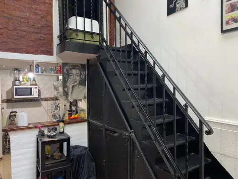 Depto Tipo Casa 2 ambientes con 1 baño