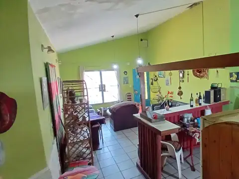 Depto Tipo Casa en Venta en El Fantasio, USD 60.000