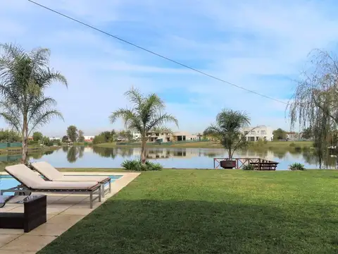 Casa en Alquiler de 4 dormitorios