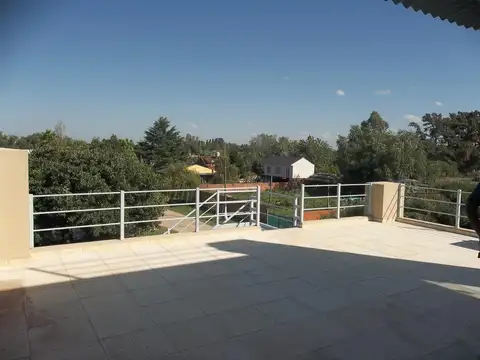 Oficina en venta- Pilar