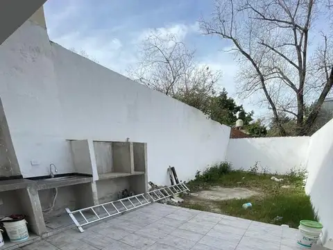 Casa en Venta en Ituzaingo, USD 95.000