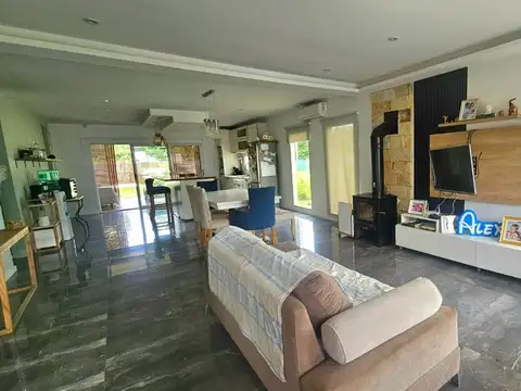Casa en Alquiler en Countries y Barrios Cerrados en Moreno, USD 1.200