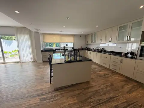 Casa en Venta 1 año