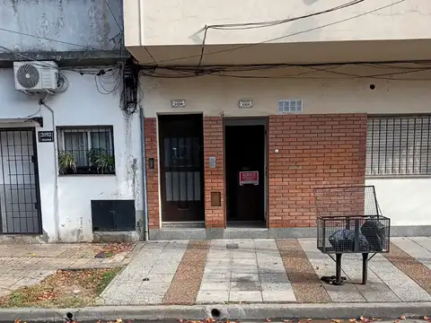 Ituzaingó 2100, Piso PB