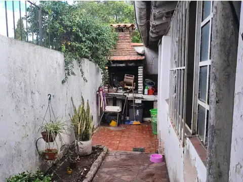 Depto Tipo Casa en Venta en Castelar, USD 100.000