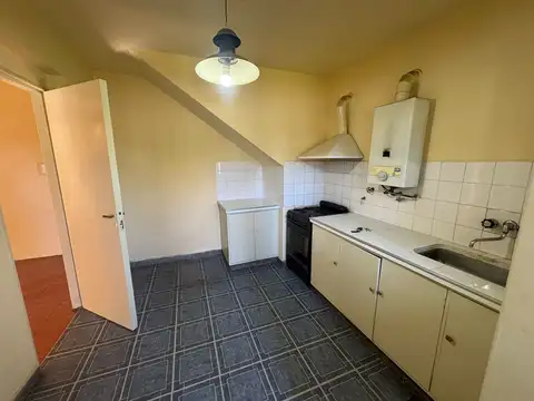 Departamento 5 ambientes con 2 baños