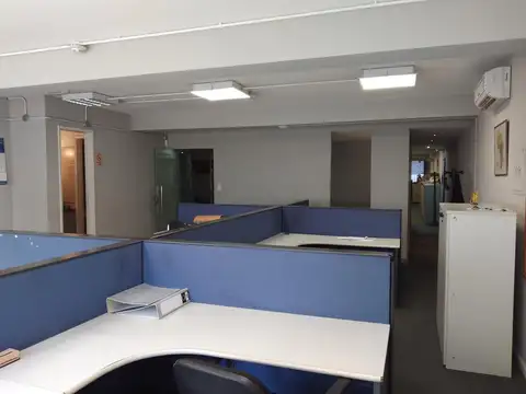 Oficina Monoambiente con 3 baños
