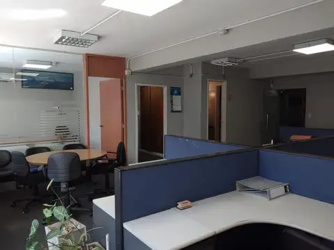 Oficina en Alquiler 70 años