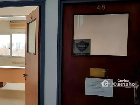 Oficina en Venta en Vicente López Vías / Maipú, USD 45.000