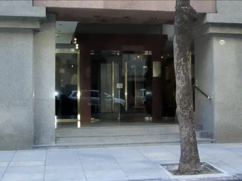 Arenales 2800, Piso 23