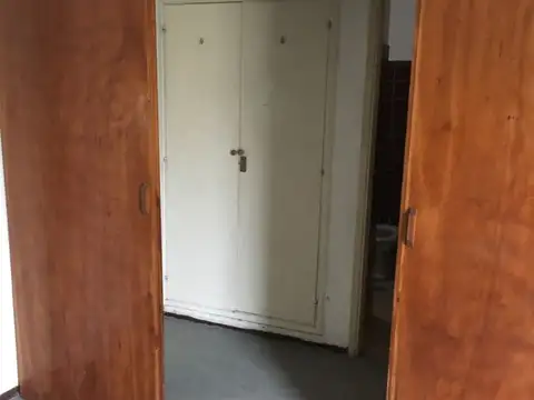 Depto Tipo Casa en Venta 60 años