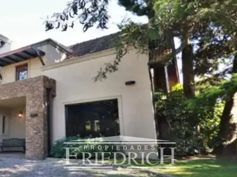 Casa en Venta de 4 dormitorios