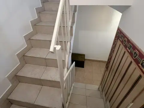Depto Tipo Casa en Venta con 1 cocheras