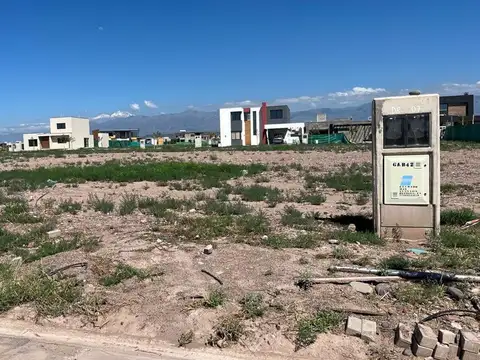 Terreno en Venta de 451,0 m2