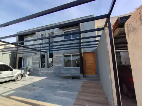 Depto Tipo Casa en Venta de 2 dormitorios