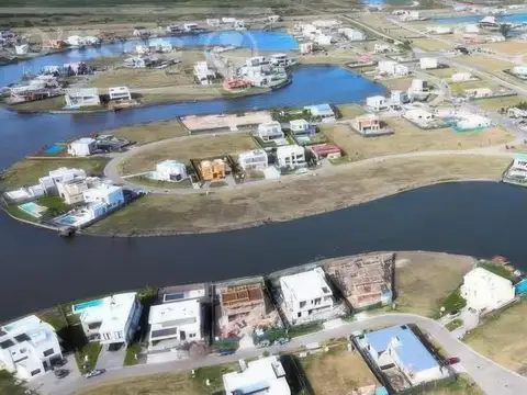 Terreno en venta - 929 mts2 - Guillermo E Hudson