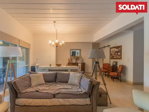 Casa en Venta al Este
