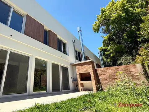 Venta Casa Duplex en San Isidro 3 dormitorios