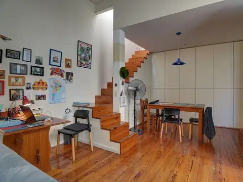 Venta PH 2 ambientes Monserrat San Telmo CABA