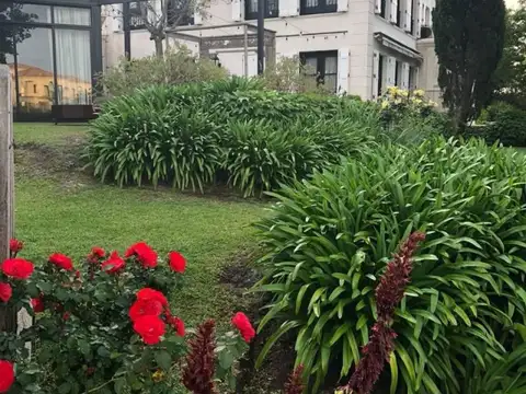 Casa 7 ambientes con 7 baños