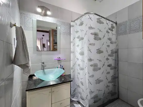 Depto Tipo Casa 3 ambientes con 2 baños