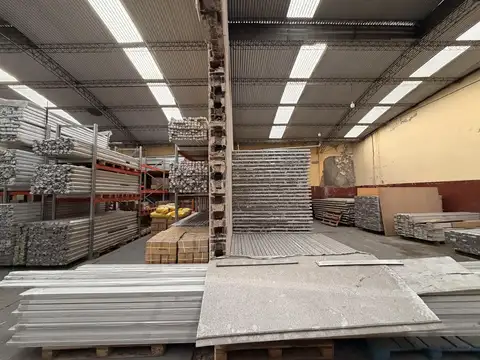Galpon en Alquiler A Estrenar