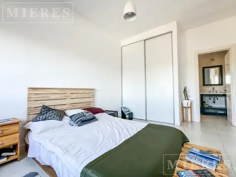 Casa 5 ambientes con 5 baños