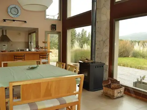 Casa en Venta con 1 cochera