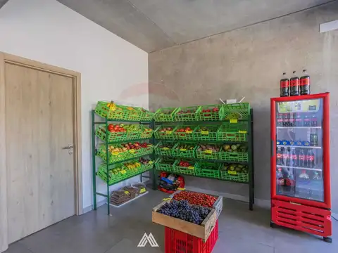 Local en Venta en Tres Cruces, USD 99.000