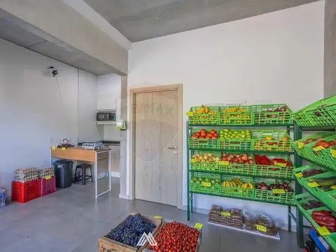 Local en Venta 1 año