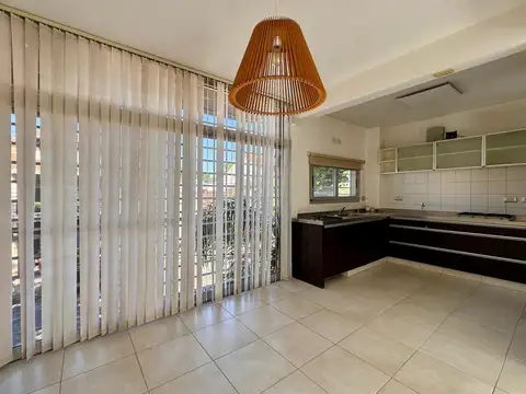 Carlos Melo al 2800
