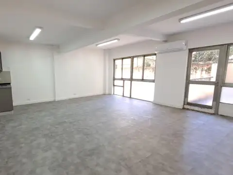 Oficina en Alquiler en Tribunales, $ 550.000