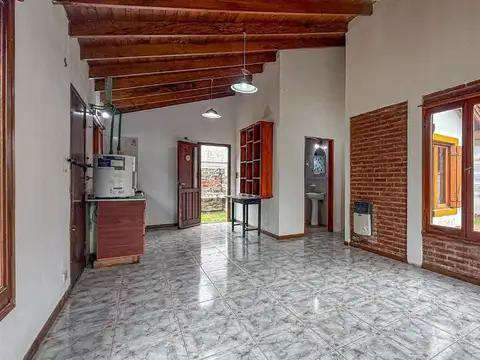 VENTA DOS CASAS EN BLOCK ATLANTIDA TERRENO 400M2