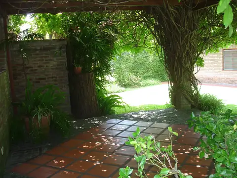 Casa en Venta en Countries y Barrios Cerrados en Belen de Escobar, USD 249.000