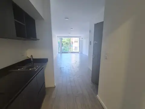 Oficina en Alquiler al Norte