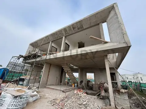 Casa en venta en Villalobos Pueblos del Plata en construcción