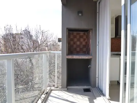 Departamento en Alquiler con 1 cocheras